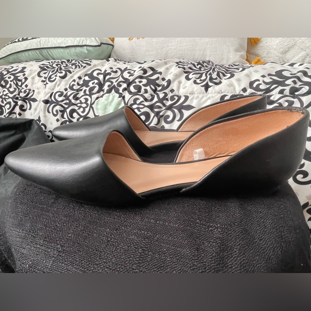 *A New Day- Black Flats- Women’s Size 8.5